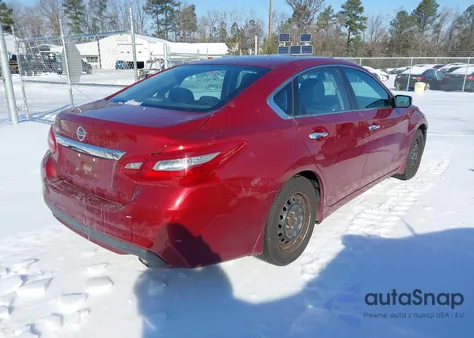 2018 Nissan Altima 2.5 S из США, поврежденный, VIN 1N4AL3AP0JC108276